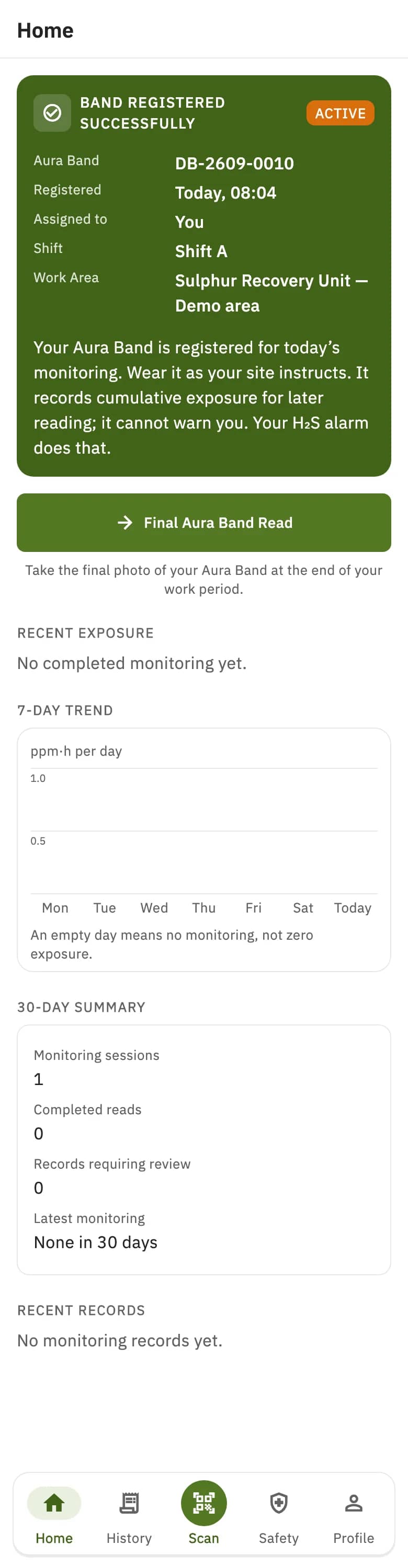 Aura One worker app with an assigned Aura Band